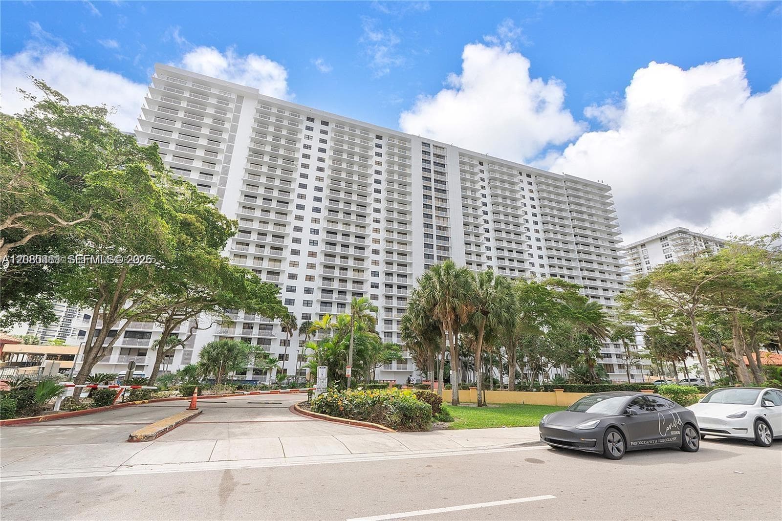 210 174th St # 1201, Sunny Isles Beach FL 33160