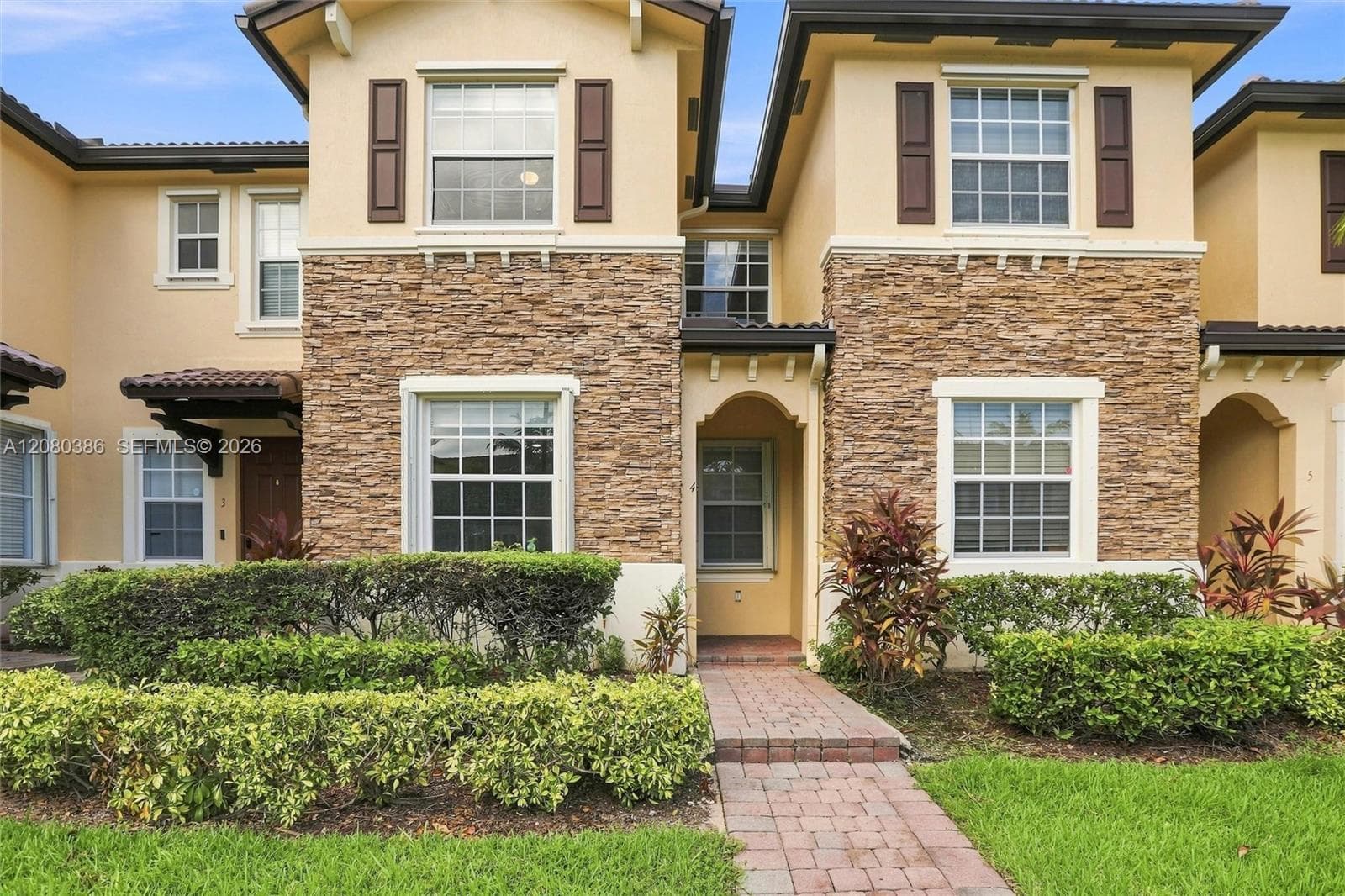 9145 SW 227th St # 4, Cutler Bay FL 33190 - Cutler Bay, FL - Photo 1