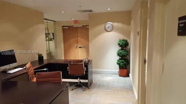 950 Brickell Bay Dr # 2203, Miami FL 33131 - Miami, FL - Photo 4