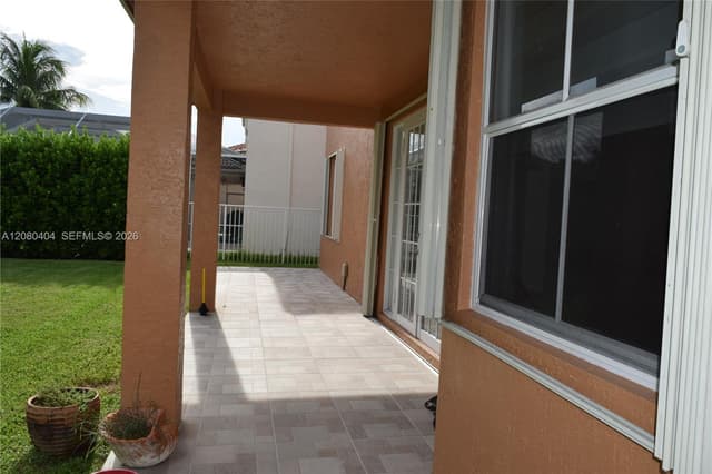 4154 Staghorn Ln, Weston FL 33331 - Weston, FL - Photo 7