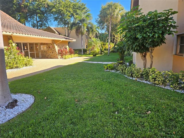 959 SE 2ND Avenue # 117, Deerfield Beach FL 33441 - Deerfield Beach, FL - Photo 3