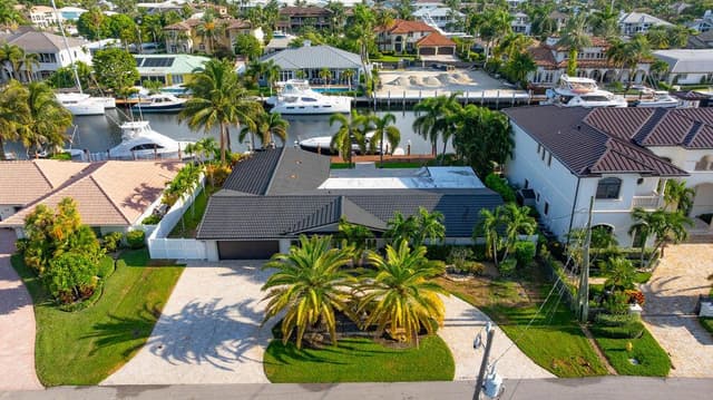 2401 NE 33RD Street, Lighthouse Point FL 33064 - Lighthouse Point, FL - Photo 3
