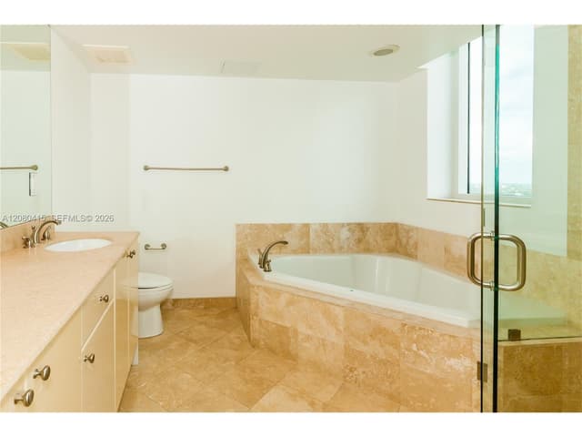 1745 E Hallandale Beach Blvd # 2203W, Hallandale Beach FL 33009 - Hallandale Beach, FL - Photo 4