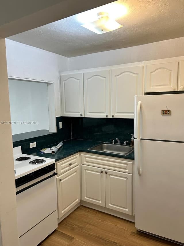 1441 Lincoln Rd # 214, Miami Beach FL 33139 - Miami Beach, FL - Photo 7