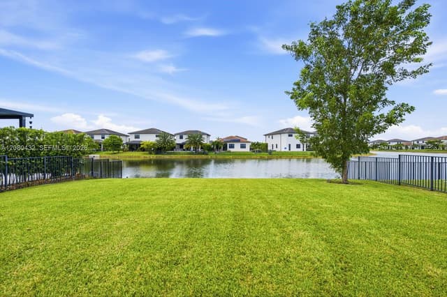 4308 SW 173rd Ave, Miramar FL 33029 - Miramar, FL - Photo 5