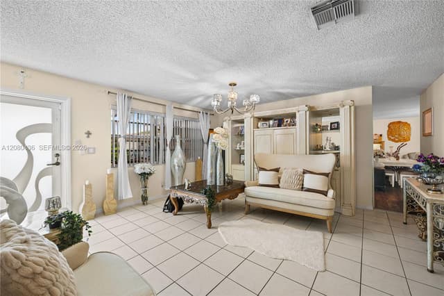 11701 SW 57th St, Cooper City FL 33330 - Cooper City, FL - Photo 4