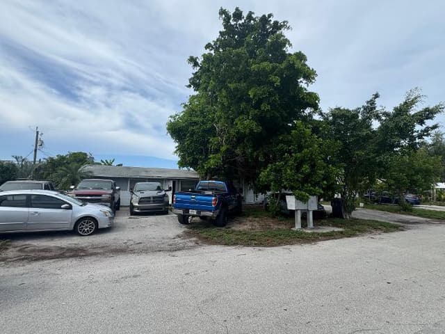 3141 49th Lane S, FL 33461 - Photo 6