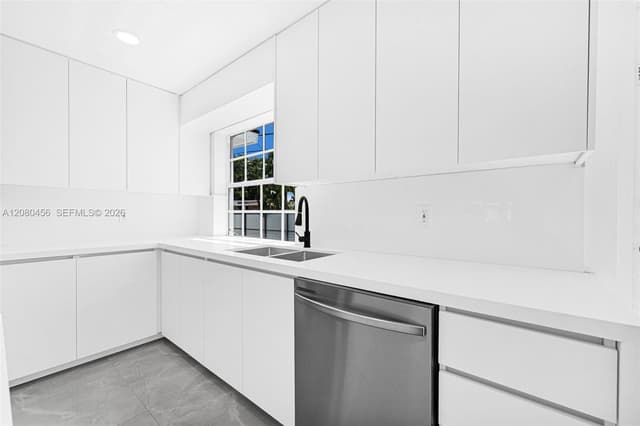 4040 SW 108th Ave, Miami FL 33165 - Miami, FL - Photo 3