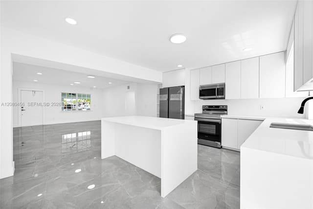 4040 SW 108th Ave, Miami FL 33165 - Miami, FL - Photo 4