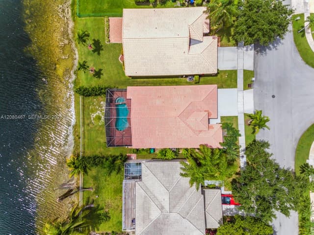 18096 SW 29th St, Miramar FL 33029 - Miramar, FL - Photo 2