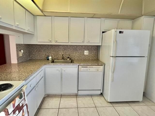 120 Lake Meryl Drive # 220, West Palm Beach FL 33411 - West Palm Beach, FL - Photo 3