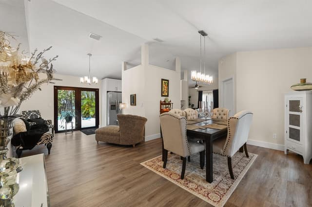 2749 Park Drive, Lake Worth FL 33462 - Lake Worth, FL - Photo 4