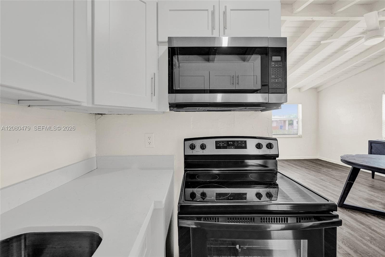 1843 Lauderdale Manor Dr, Fort Lauderdale FL 33311 - Fort Lauderdale, FL - Photo 1
