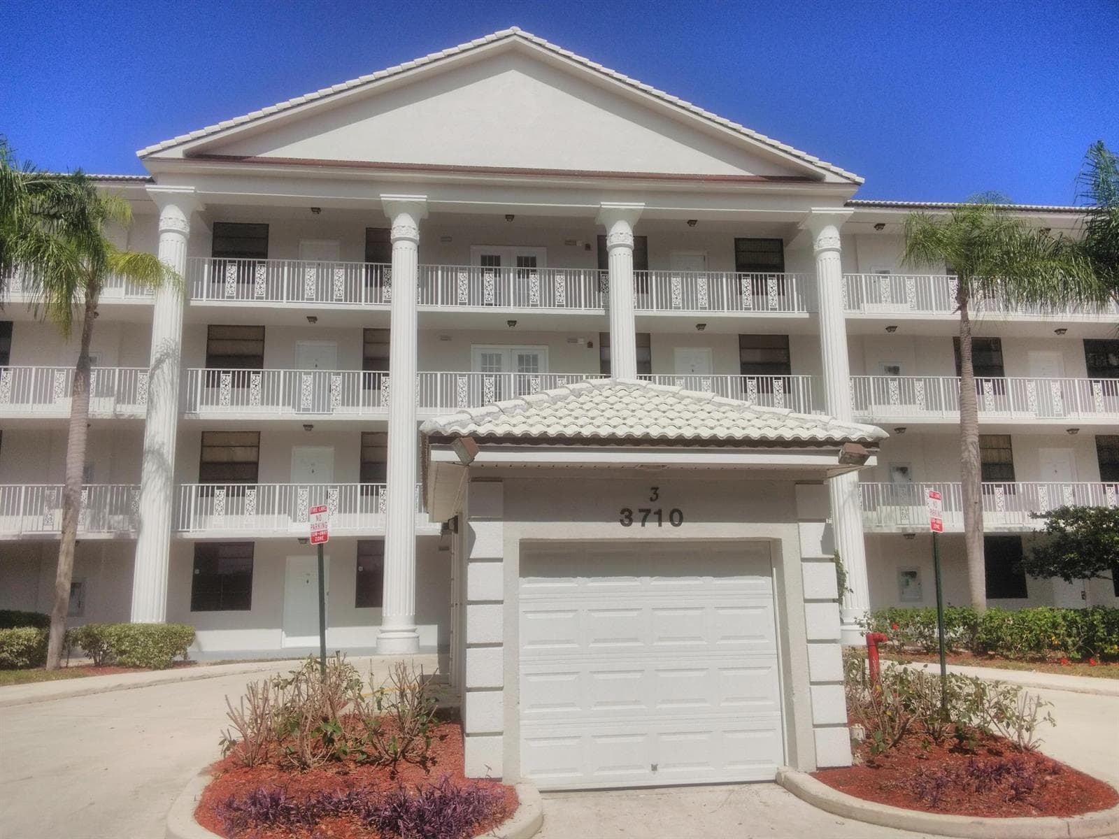 3710 Whitehall Drive # 103, West Palm Beach FL 33401 - West Palm Beach, FL - Photo 1