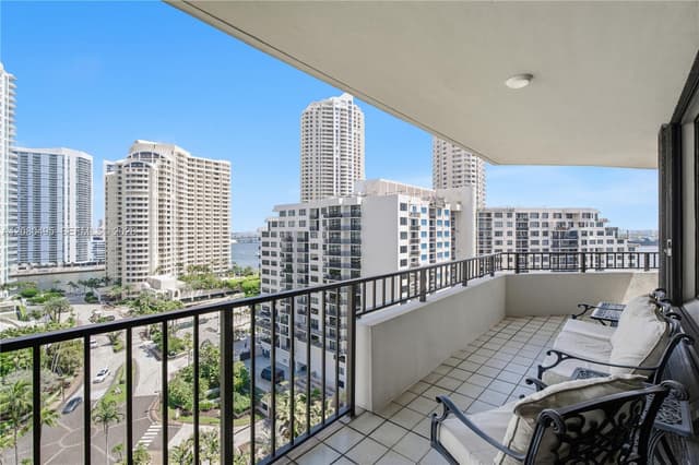 520 Brickell Key Dr # A1616, Miami FL 33131 - Miami, FL - Photo 6
