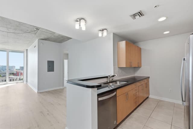 300 S Australian Avenue # 1204, West Palm Beach FL 33401 - West Palm Beach, FL - Photo 5