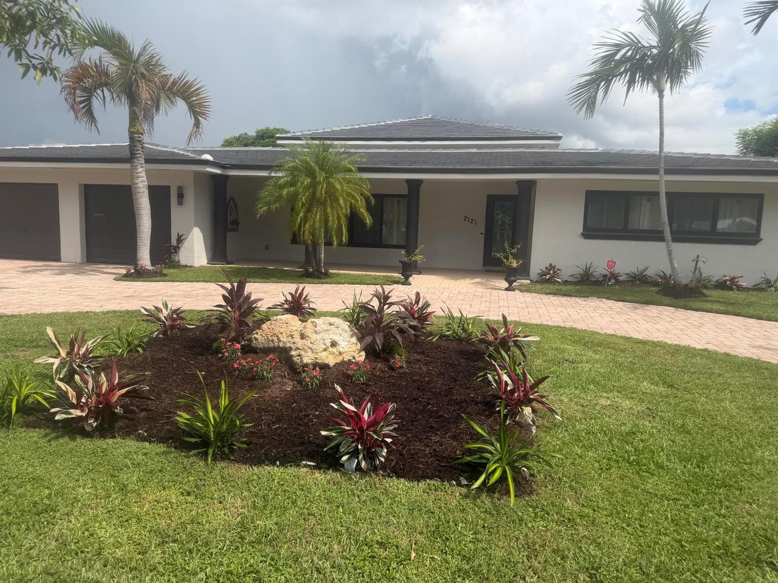 2121 NE 29TH Street, Lighthouse Point FL 33064