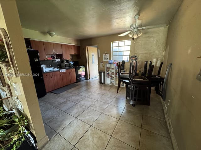 1075 NW 100th St, Miami FL 33150 - Miami, FL - Photo 5