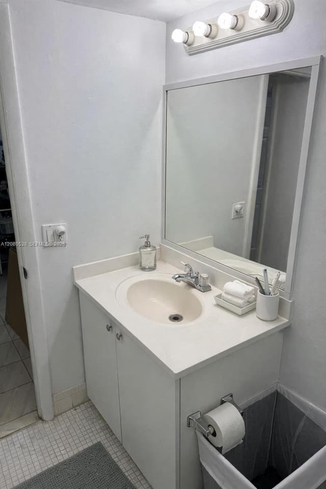10090 NW 80th Ct # 1540, Hialeah Gardens FL 33016 - Hialeah Gardens, FL - Photo 7