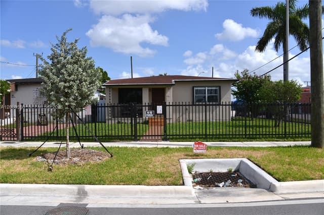 991 E 47th St, Hialeah FL 33013 - Hialeah, FL - Photo 2