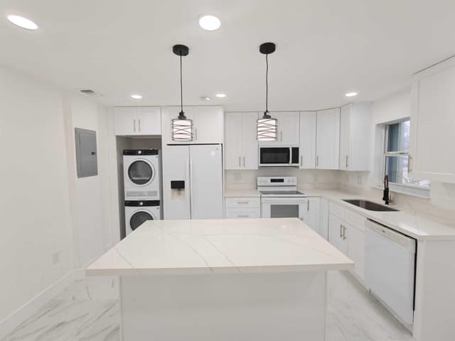 6607 WINFIELD Boulevard # 47, Margate FL 33063 - Margate, FL - Photo 5