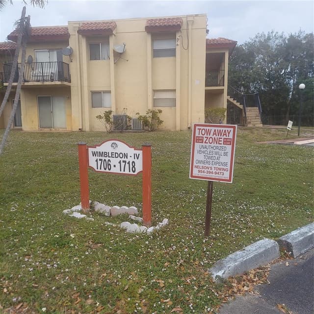 1710 NW 56TH Avenue # 1710, Lauderhill FL 33313 - Lauderhill, FL - Photo 3
