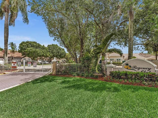 7420 S Aragon Blvd # 1, Sunrise FL 33313 - Sunrise, FL - Photo 2