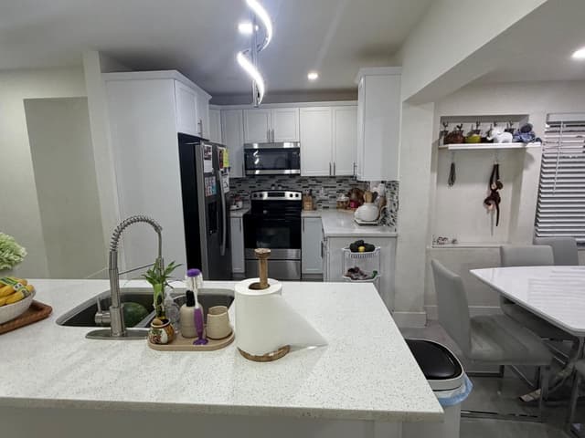 1038 MACY Street, West Palm Beach FL 33405 - West Palm Beach, FL - Photo 6