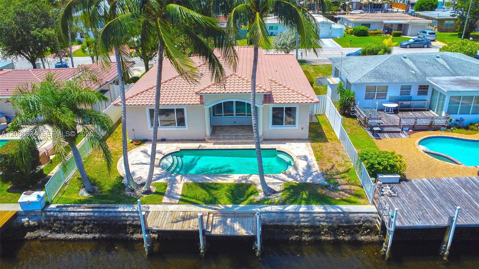 2273 SE 14th St, Pompano Beach FL 33062 - Pompano Beach, FL - Photo 1