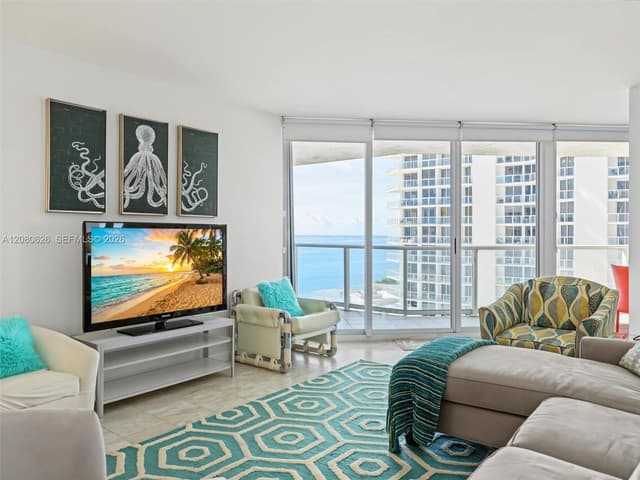 16445 Collins Ave # 828, Sunny Isles Beach FL 33160 - Sunny Isles Beach, FL - Photo 2
