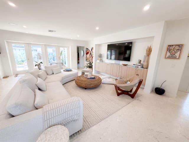 1584 Blue Water Terrace N, Pompano Beach FL 33062 - Pompano Beach, FL - Photo 3