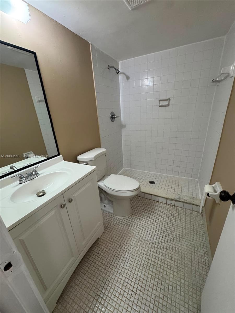 3129 Oakland Shores Dr # A109, Oakland Park FL 33309 - Oakland Park, FL - Photo 1