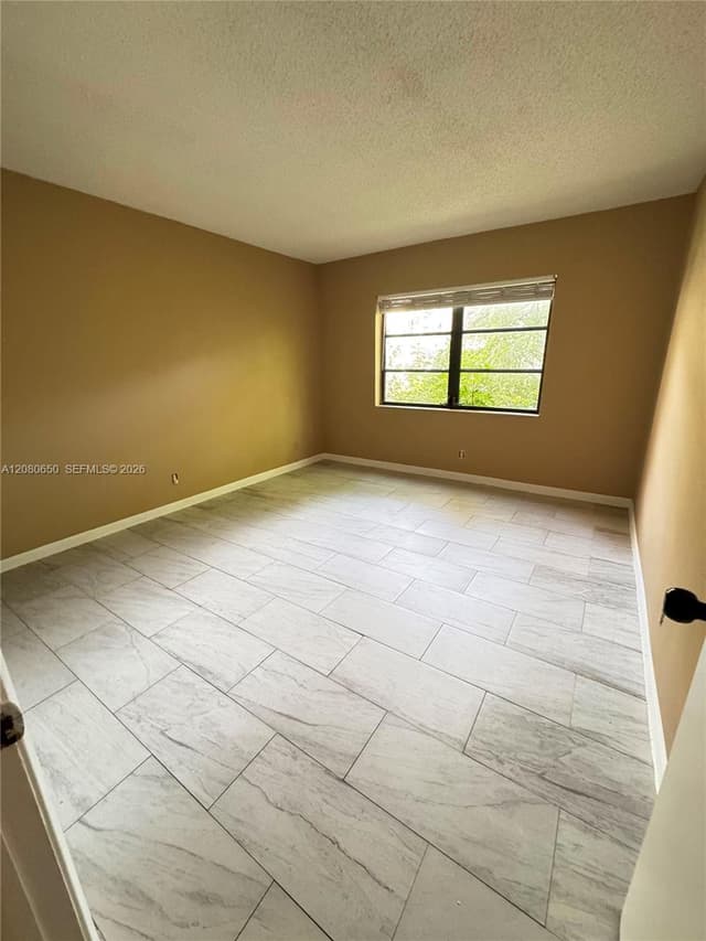 3129 Oakland Shores Dr # A109, Oakland Park FL 33309 - Oakland Park, FL - Photo 4