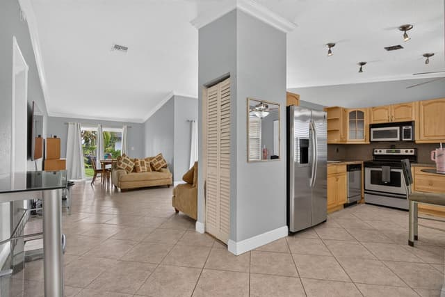 7516 NW 88th Terrace, Tamarac FL 33321 - Tamarac, FL - Photo 7