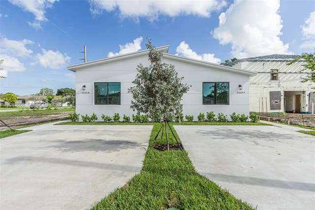 5535 SW 19th St, West Park FL 33023 - West Park, FL - Photo 2