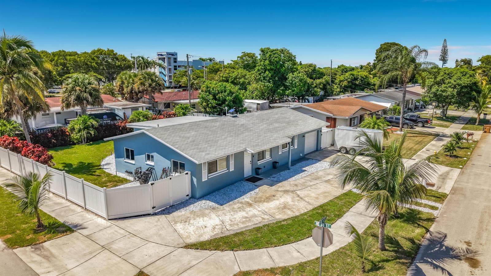 3801 NE 4th Avenue, Pompano Beach FL 33064 - Pompano Beach, FL - Photo 1