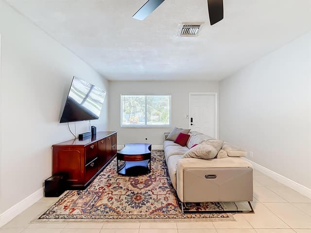 3801 NE 4th Avenue, Pompano Beach FL 33064 - Pompano Beach, FL - Photo 5