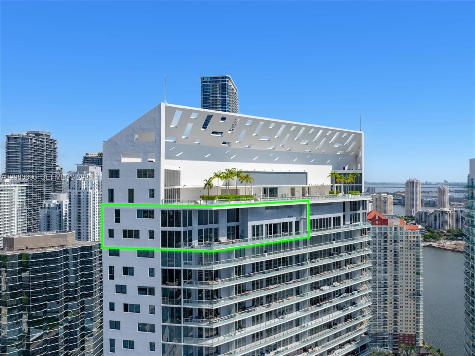 1300 Brickell Bay Dr, Miami FL 33131