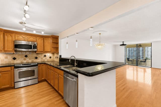 500 Three Islands Blvd # 618, Hallandale Beach FL 33009 - Hallandale Beach, FL - Photo 6