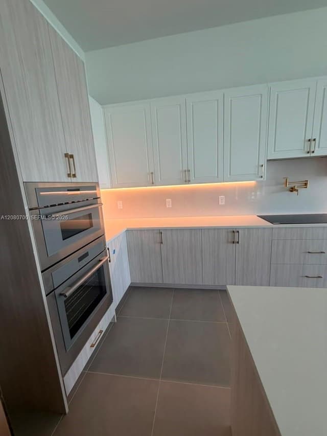 8540 NW 160th Terrace, Miami Lakes FL 33016 - Miami Lakes, FL - Photo 5