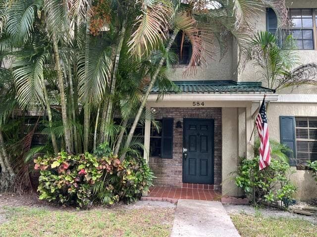 584 WESTREE Lane # 584, Plantation FL 33324 - Plantation, FL - Photo 1