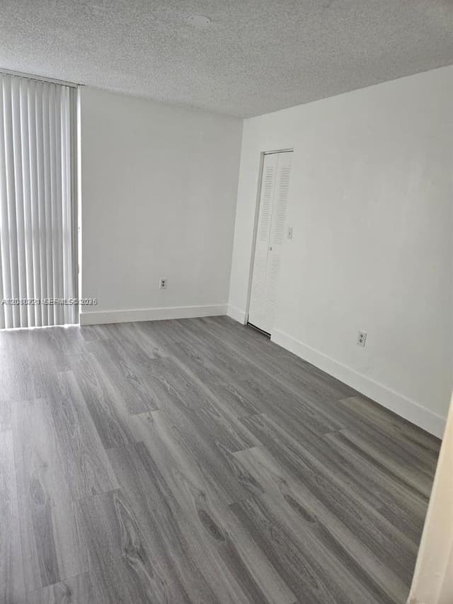 6955 NW 186th St # F205, Hialeah FL 33015 - Hialeah, FL - Photo 5