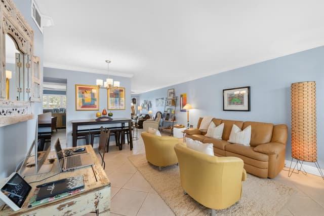 535 HENDRICKS Isle # 106, Fort Lauderdale FL 33301 - Fort Lauderdale, FL - Photo 3