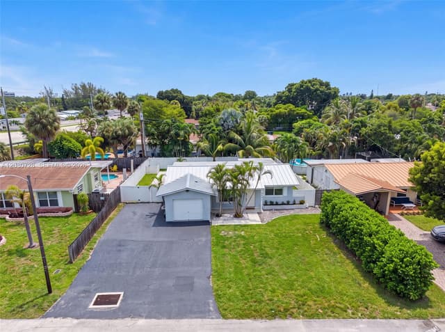 4490 NW 19th Way, Oakland Park FL 33309 - Oakland Park, FL - Photo 4