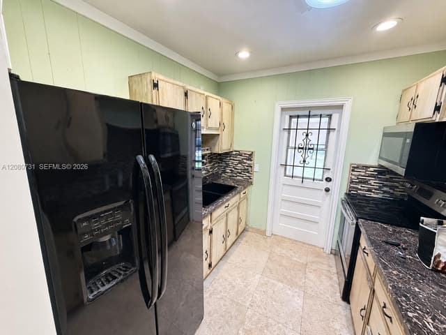 1820 Coolidge St, Hollywood FL 33020 - Hollywood, FL - Photo 3