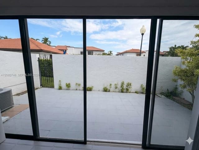 1311 SW 124th Ct, Miami FL 33184 - Miami, FL - Photo 6