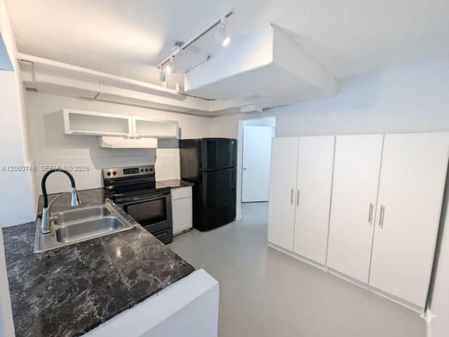 1311 SW 124th Ct, Miami FL 33184 - Miami, FL - Photo 5