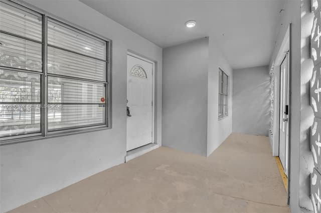 4810 Johnson St, Hollywood FL 33021 - Hollywood, FL - Photo 7