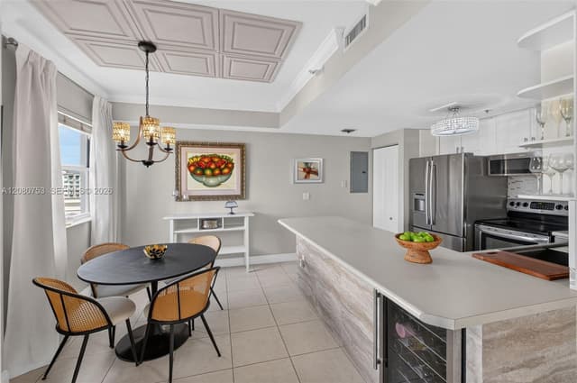1627 SW 37th Ave # 502, Miami FL 33145 - Miami, FL - Photo 4