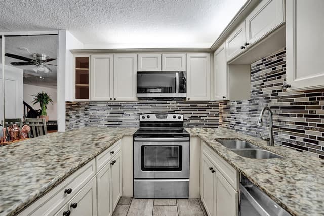 9993 NW 7th Street, Plantation FL 33324 - Plantation, FL - Photo 7